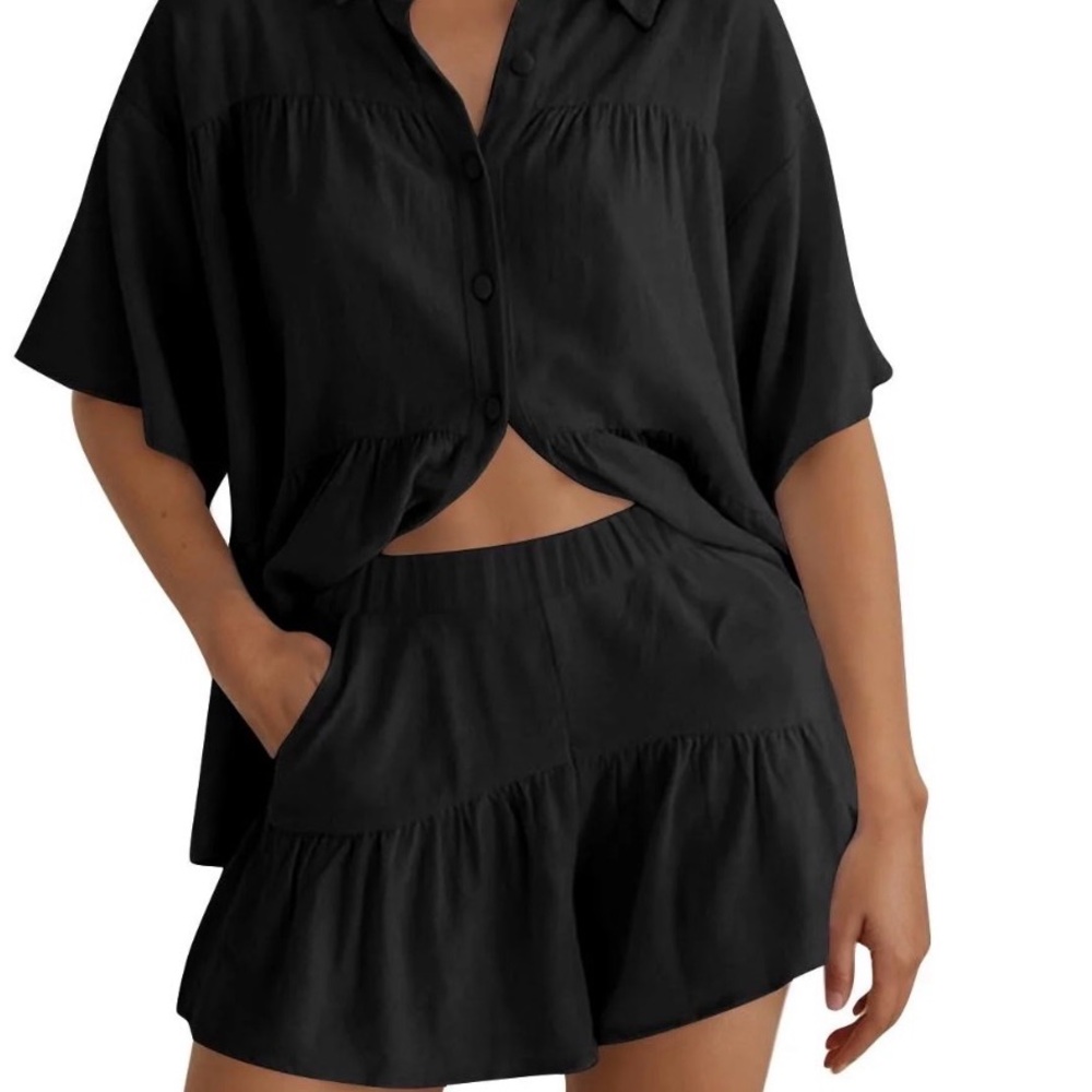 Black Women's Shorts Set